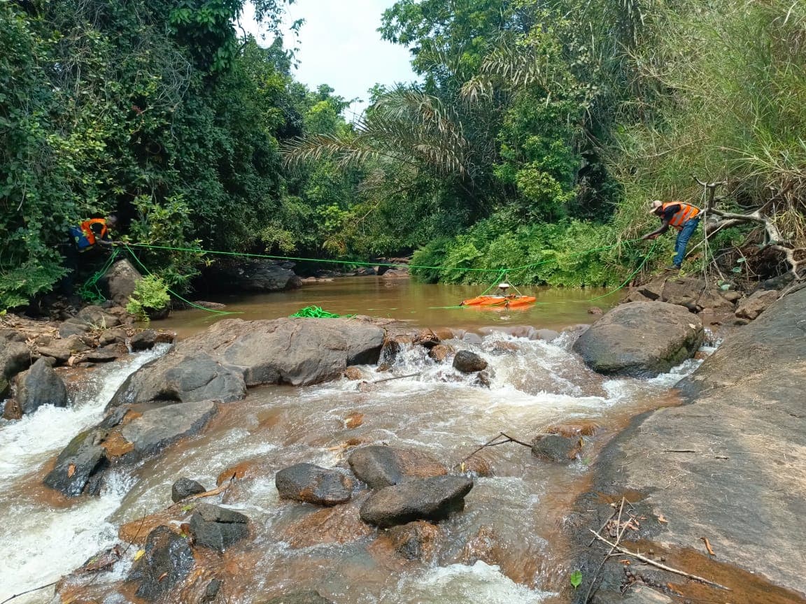 Mesures sur cours d'eau