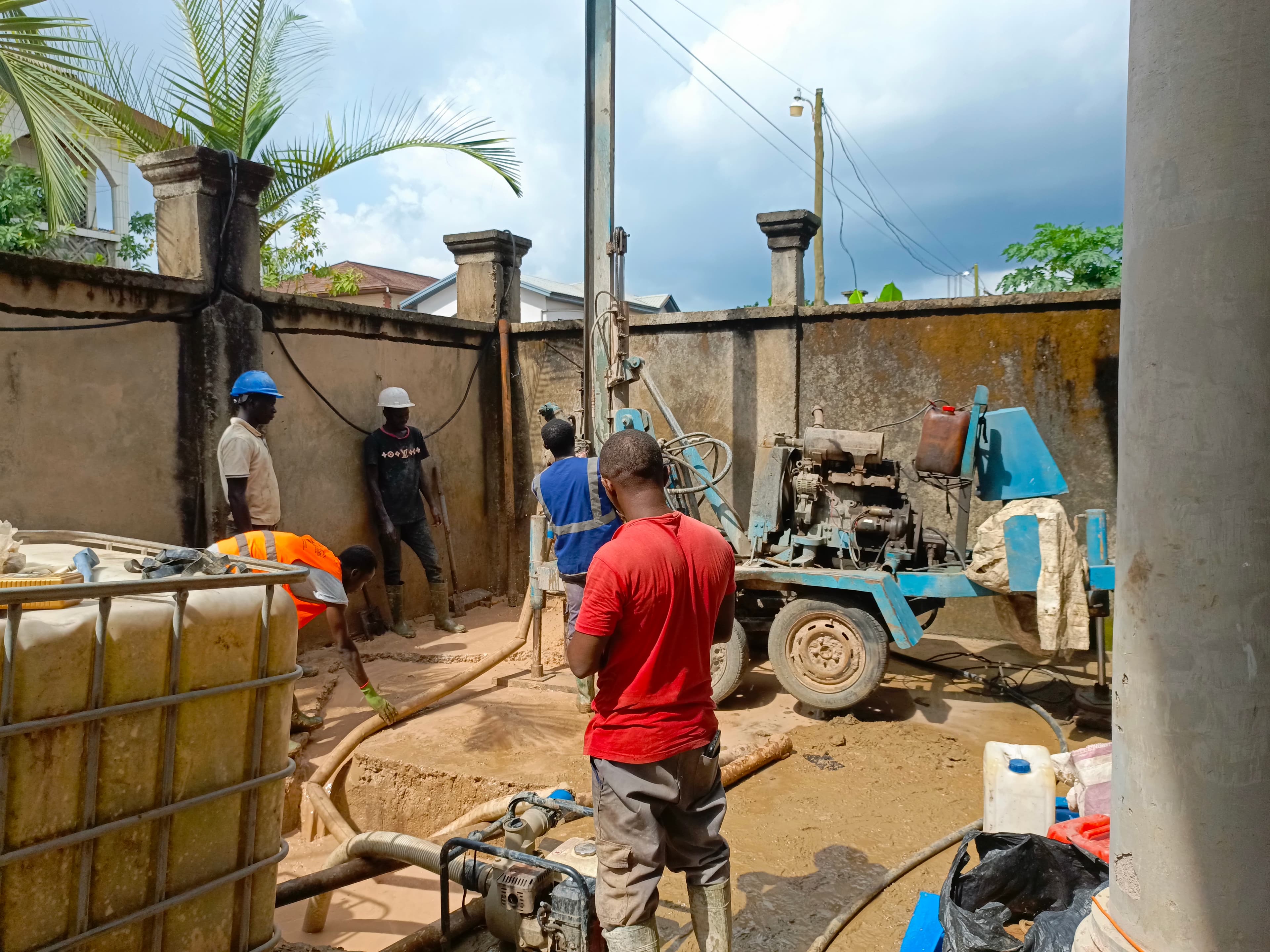 Foreuse rotative tractée