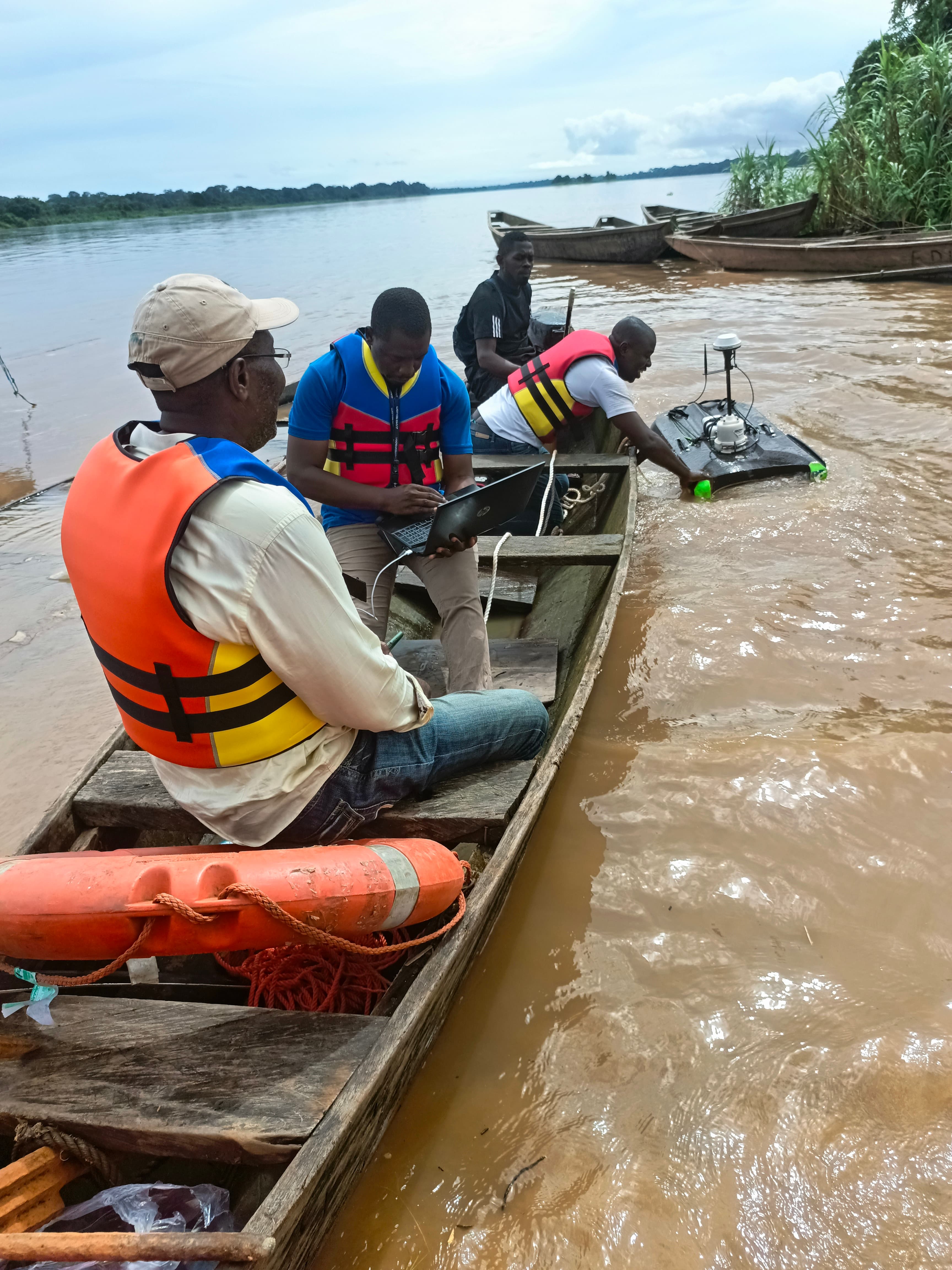 Mesures ADCP en pirogue